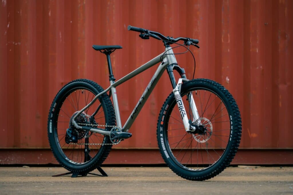 Mountain Bike — Trail
